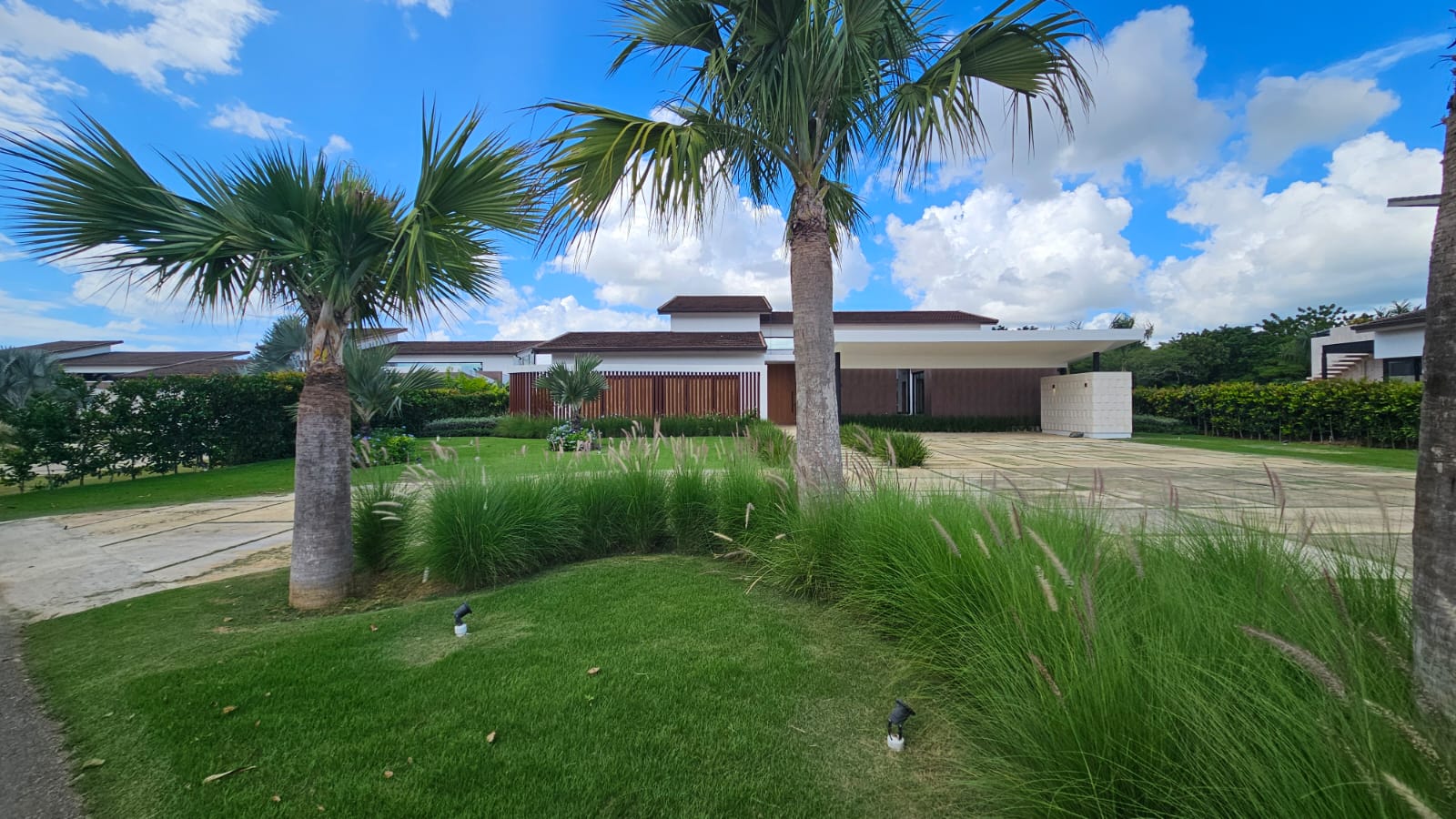 WhatsApp Image 2025-11-05 at 18.23.31_32fdbd5b